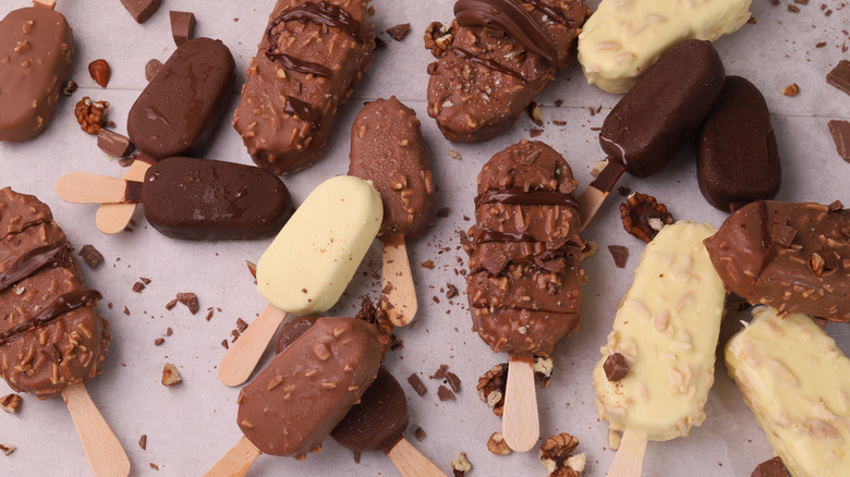 chocolate drizzled popsicles