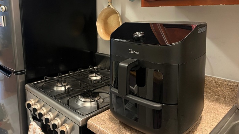 Midea Two Zone Air Fryer on kitchen counter