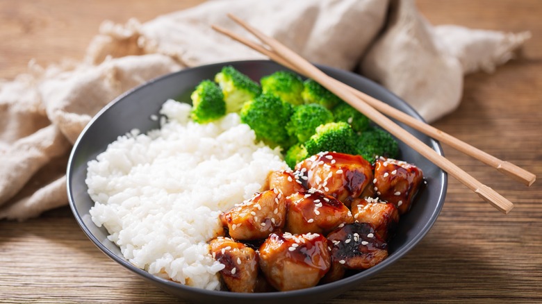 Teriyaki chicken with rice and broccoli