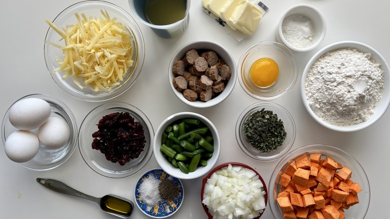 ingredients for Thanksgiving quick bread