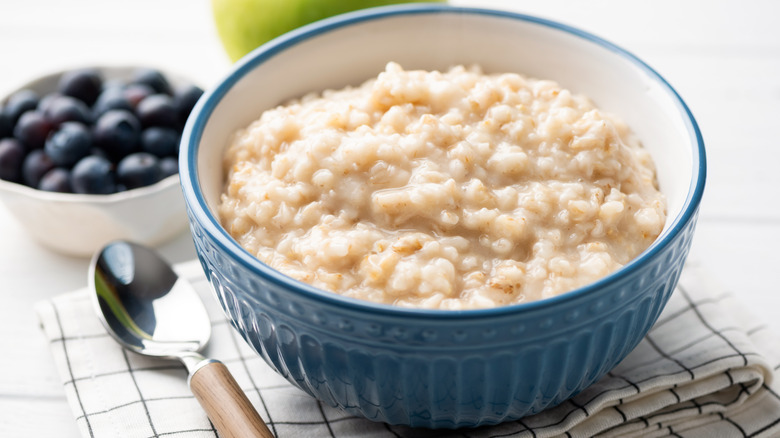 Bowl of oatmeal