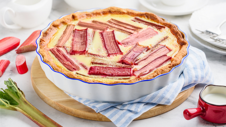 Rhubarb custard pie in tin 