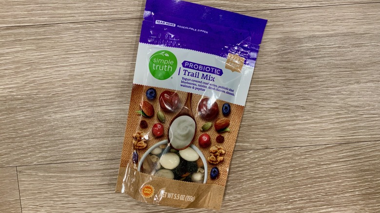 Simple Truth Trail Mix Bag