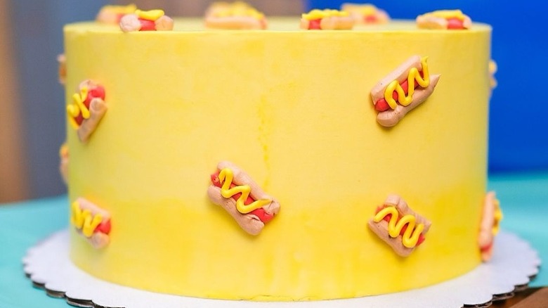 Padoca Bakery hot dog cake