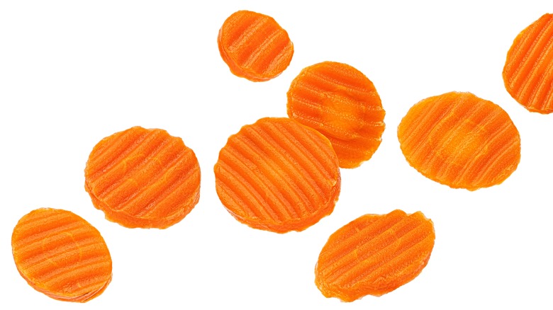 sliced ribbed carrots