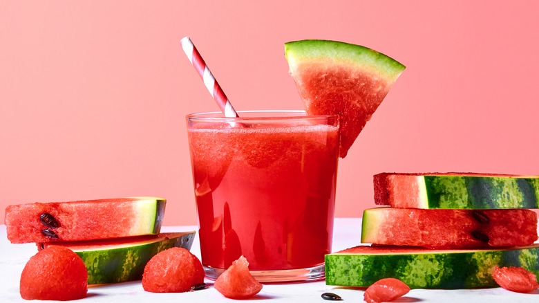 watermelon juice in glass