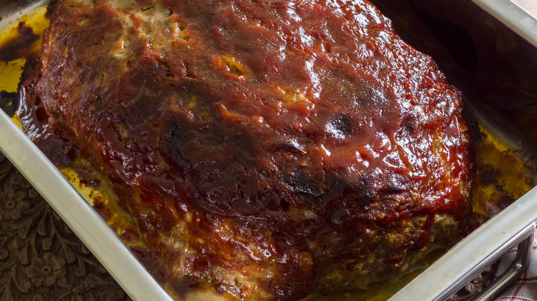 Meatloaf with brown sugar glaze