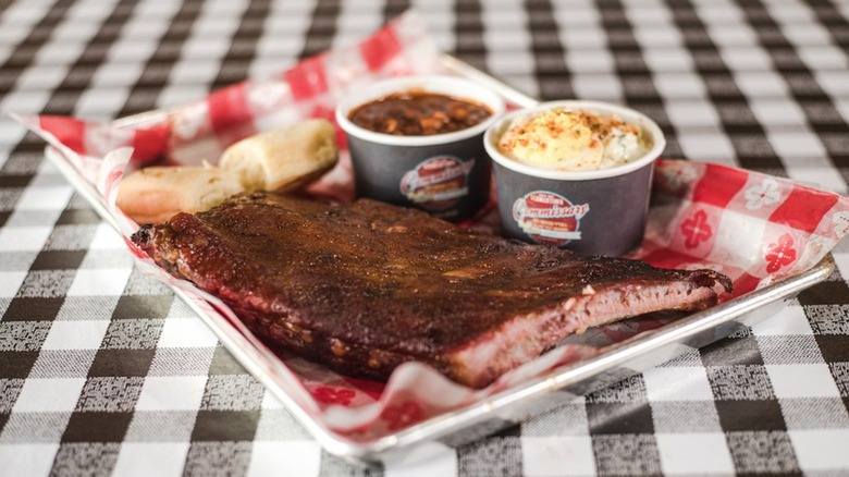 ribs and sides on checker tray