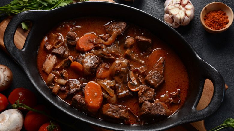 Classic boeuf bourguignon