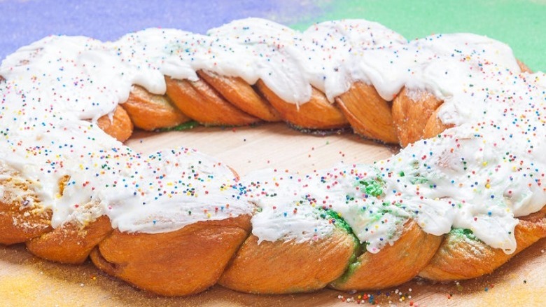 Braided sweet pastry with creamy white icing