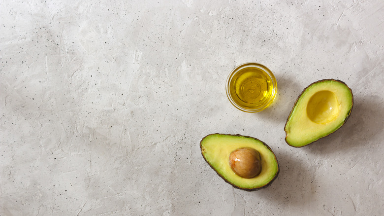 Avocado oil and avocados