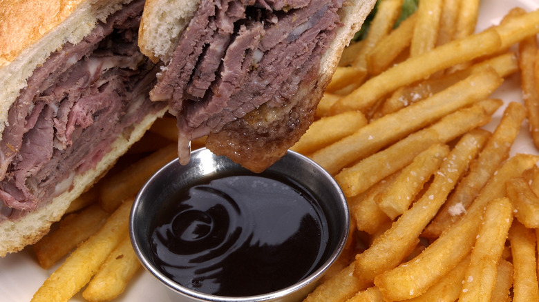 Sandwich dipped in au jus