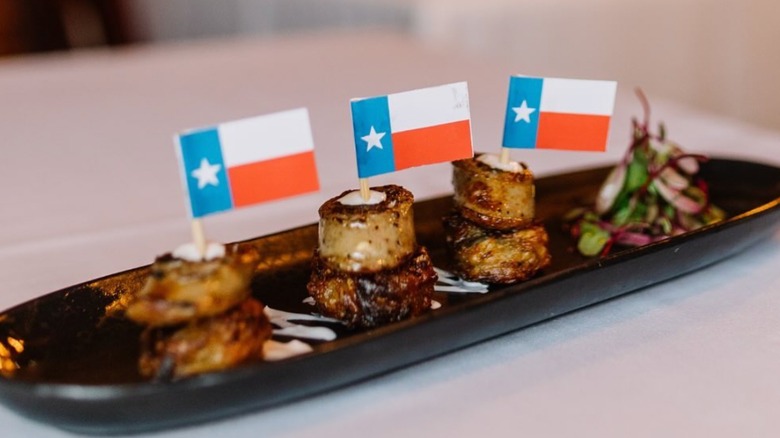 Lonesome Dove appetizer with Texas flag