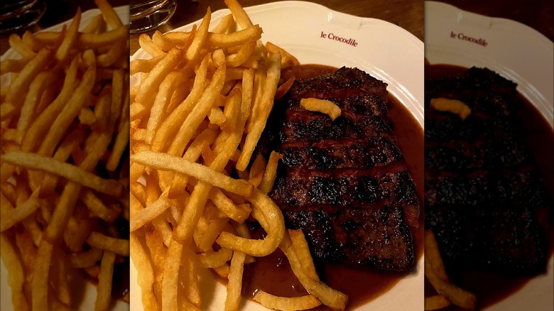 steak au poivre with french fries