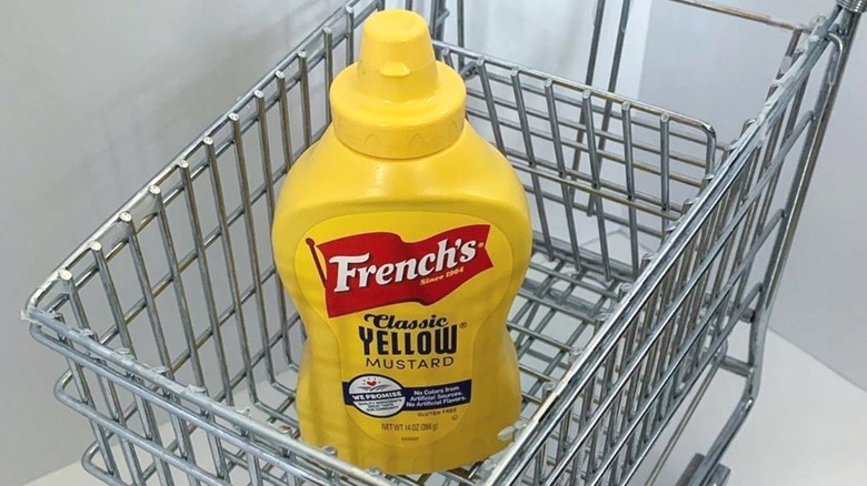 French's yellow mustard