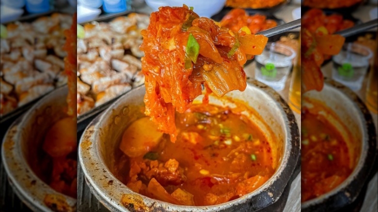 Kimchi stew dish