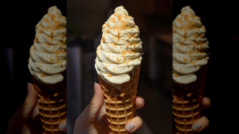 Soft serve ice cream cone