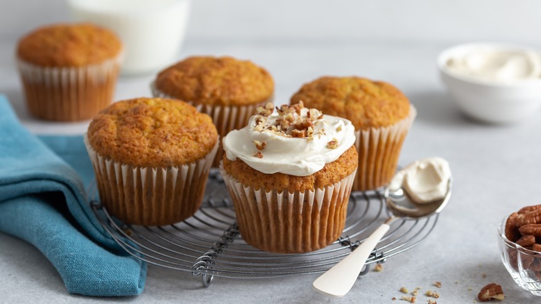 pumpkin cupcakes with frosting