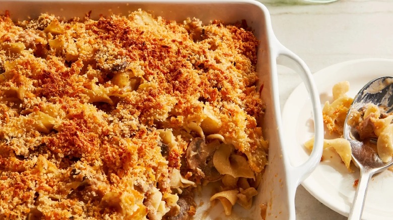 tuna pasta casserole with breadcrumb topping