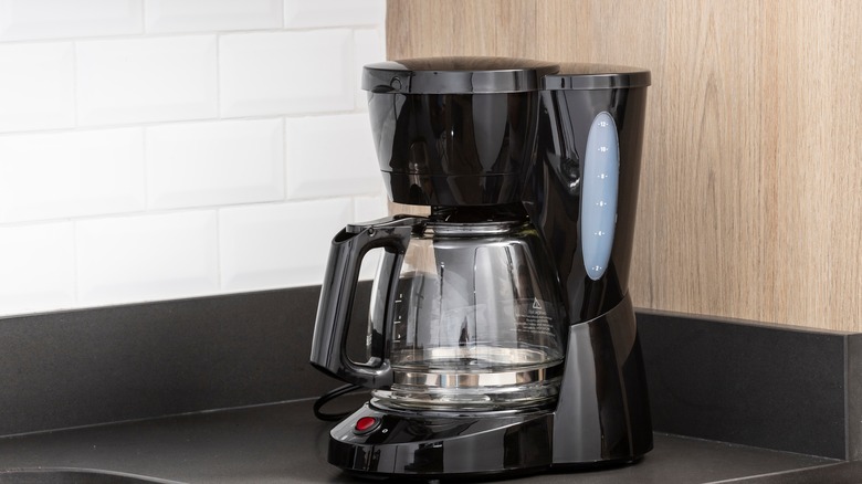 Electric coffee maker