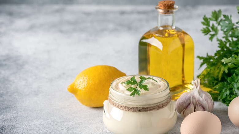 Garlic aioli with oil and lemon