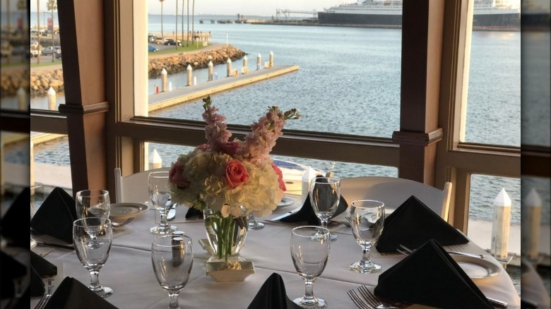 Waterfront table setting 