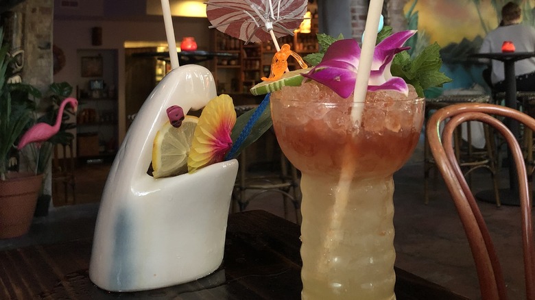 Tiki cocktails and tropical decor