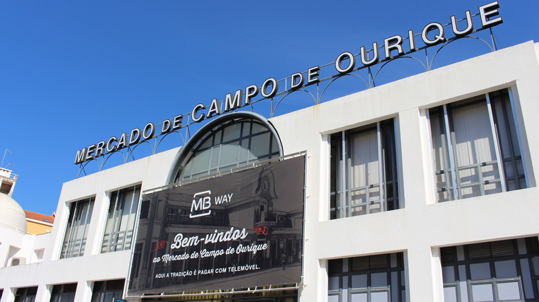 Mercado de campo signage