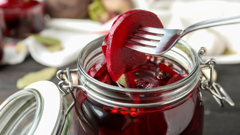 Mason jar pickled beets