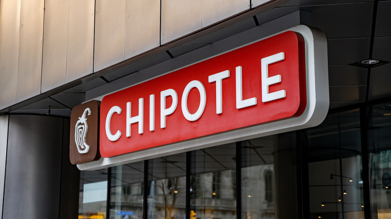 Chipotle sign outside of the restaurant