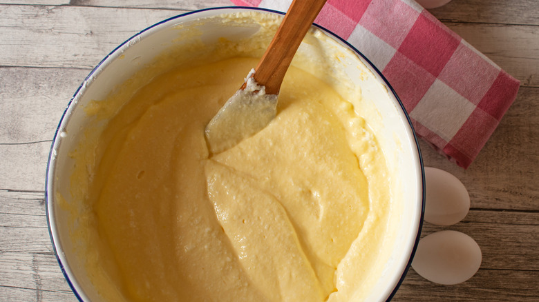 Spatula in cake mix