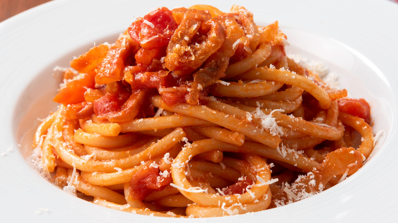 Bucatini all'amatriciana