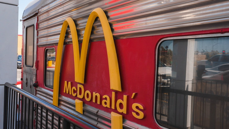 McDonald's train car restaurant Barstow station