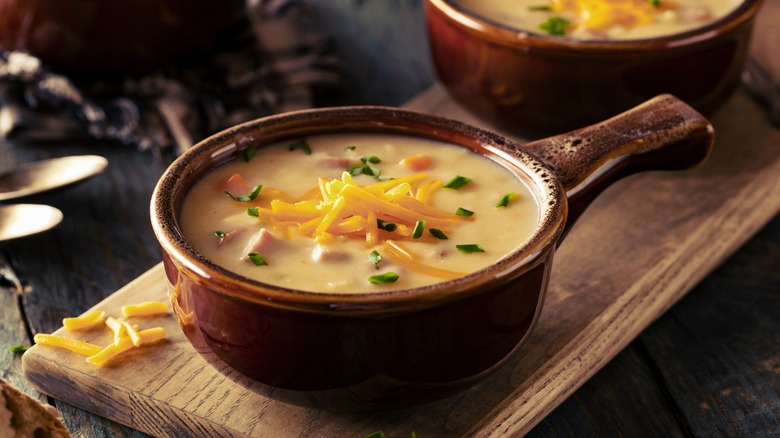 beer and cheddar soup bowl