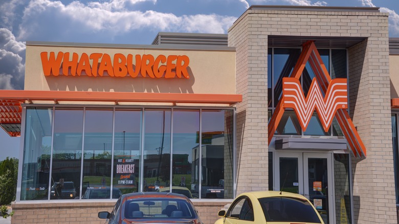 Whataburger location exterior