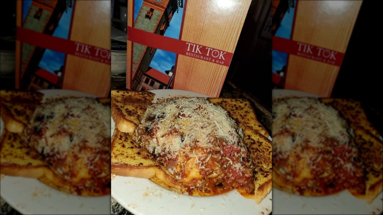 Tik Tok Restaurant lasagna