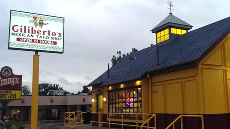 Giliberto's Mexican Taco Shop exterior