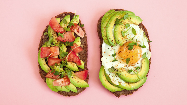 avocado toast with toppings