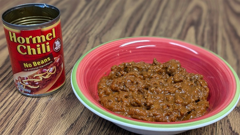 Hormel no-bean chili can bowl