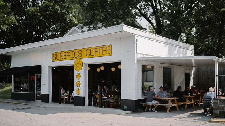 People sitting outside Sunergos Coffee shop