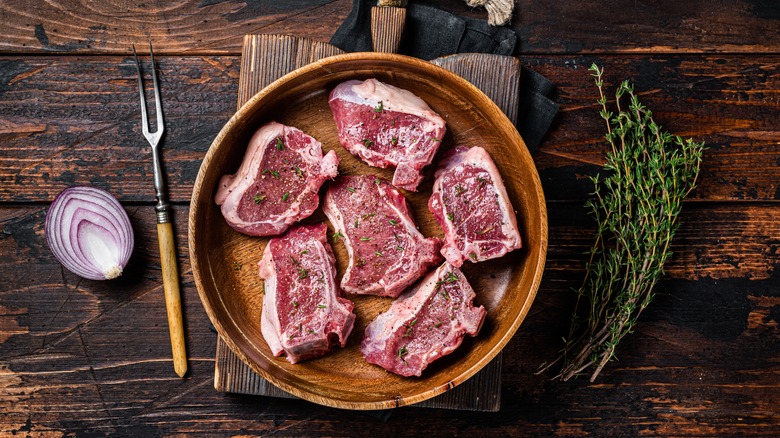 lamb loin steaks in skillet