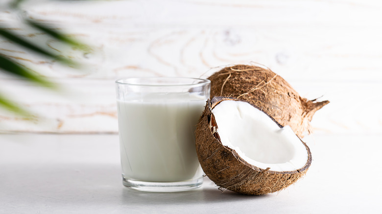 Non-dairy coconut milk