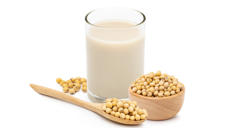 Soy milk and fresh soy beans