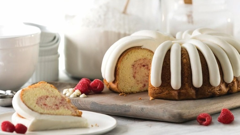 Bundt cake bite