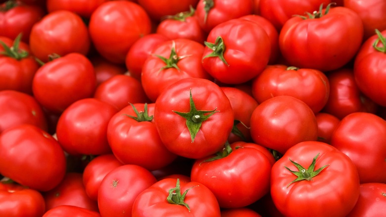 Fresh ripe tomatoes