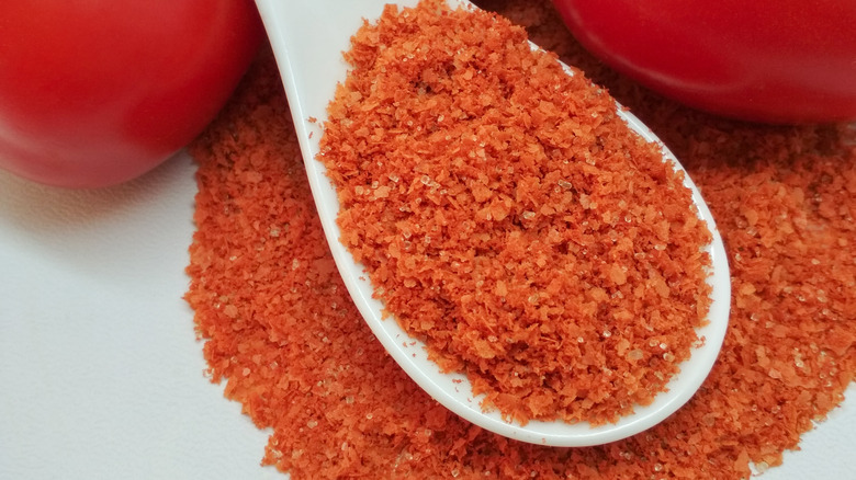 Spoonful of tomato powder