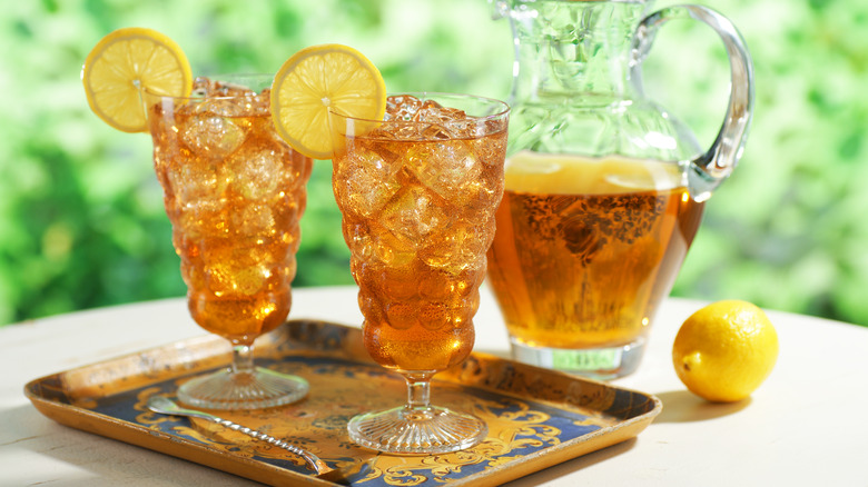 pitcher and glasses of iced tea