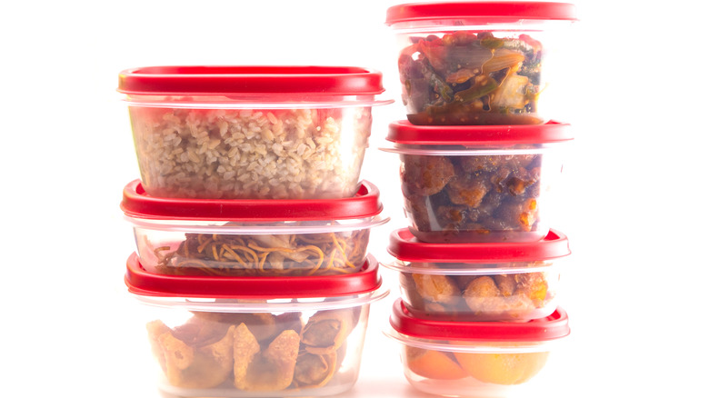 Plastic leftover containers