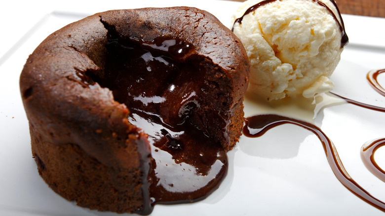 Chocolate lava cake