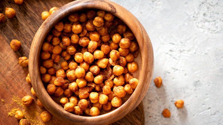 Crispy chickpeas in a bowl